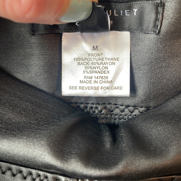 NWOT Romeo and Juliet Faux Leather Leggings - Picture 7 of 7